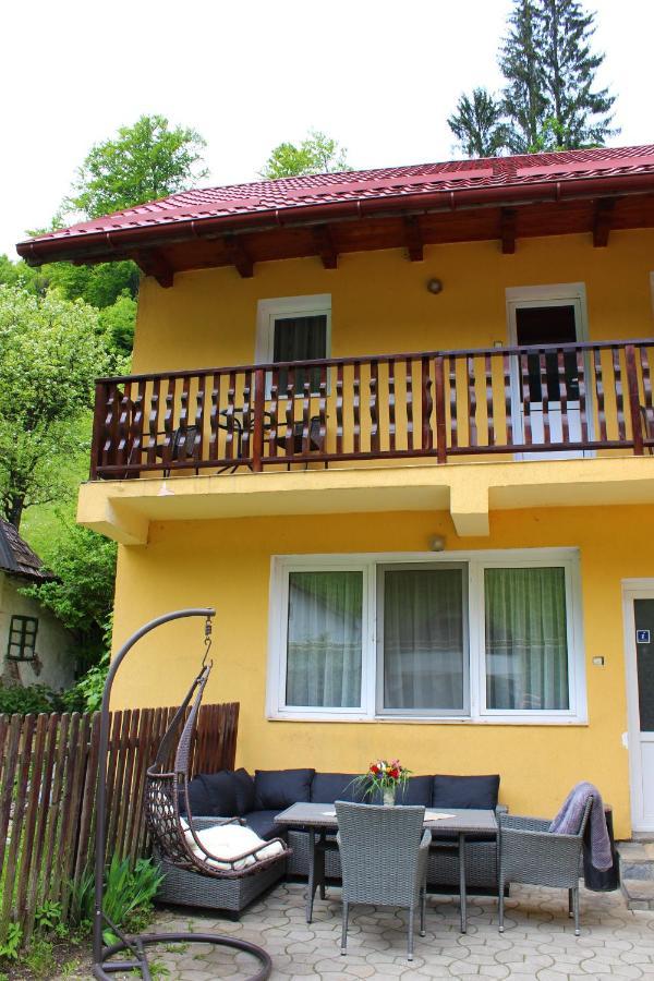 Casuta De Langa Padure Hotel Moeciu De Sus Buitenkant foto